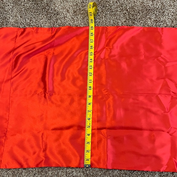 Silk Pillowcase - Picture 6 of 6